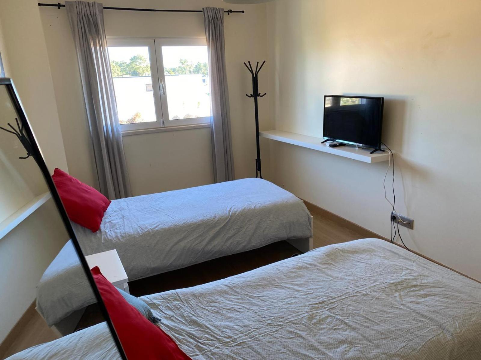 Zion Guest House Алмада Екстериор снимка